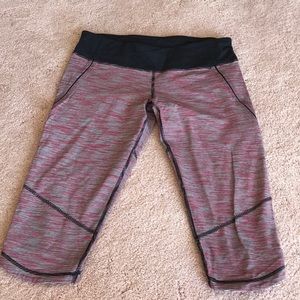 Lululemon Excel Crop: Wee Are From Space